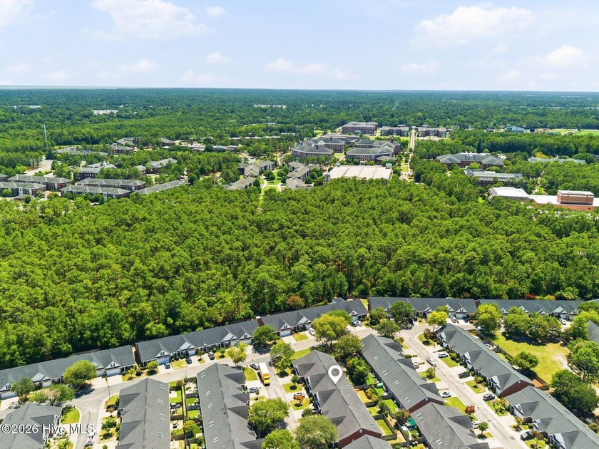 Exceptional opportunity just minutes from UNCW! Whether you're - photo 2