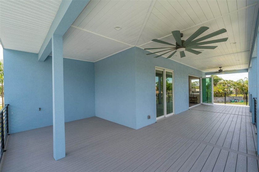 OWNER FINANCING AVAILABLE. Luxurious elevated waterfront living - photo 14