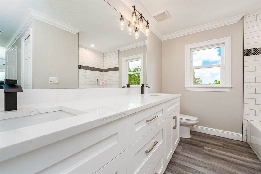 OWNER FINANCING AVAILABLE. Luxurious elevated waterfront living - photo 42