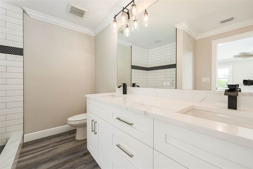 OWNER FINANCING AVAILABLE. Luxurious elevated waterfront living - photo 46
