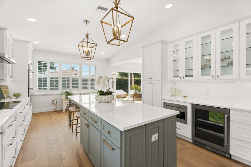 Tastefully updated 3-bedroom, 3.5-bath residence in the highly - photo 13