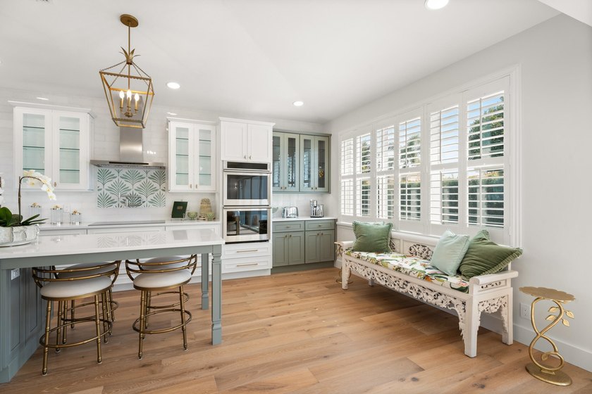 Tastefully updated 3-bedroom, 3.5-bath residence in the highly - photo 18