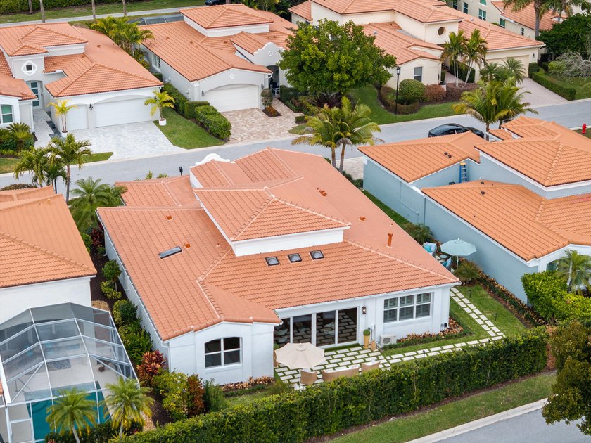 Tastefully updated 3-bedroom, 3.5-bath residence in the highly - photo 47