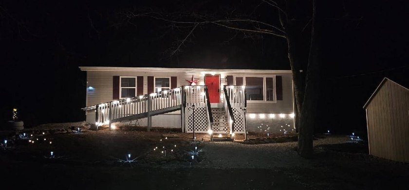 Welcome home to 65 Windsor Road with lots of curb appeal - photo 4