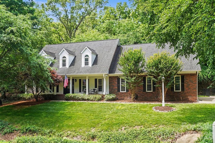 Nestled in one of South Charlotte's most established and - photo 3