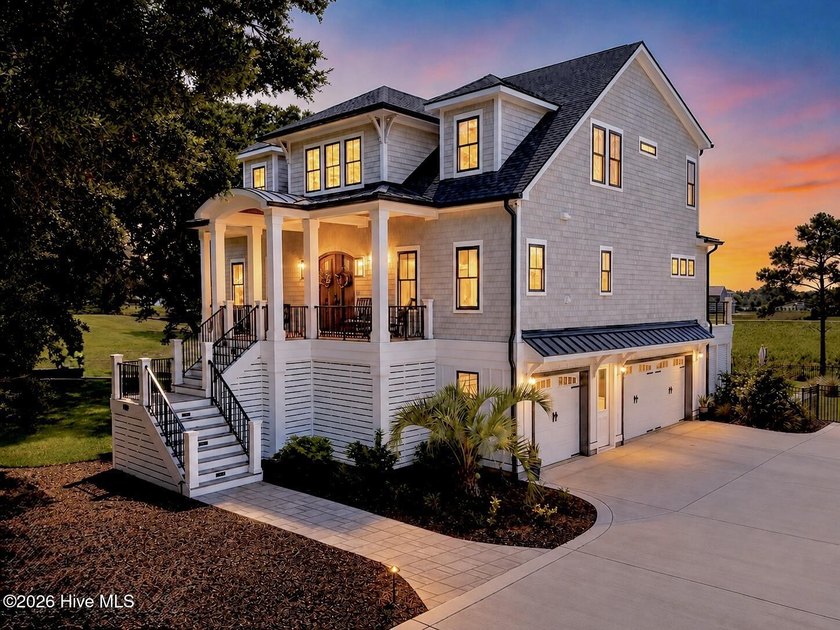 Located within prestigious Sloop Point Plantation, 106 Seven - photo 2