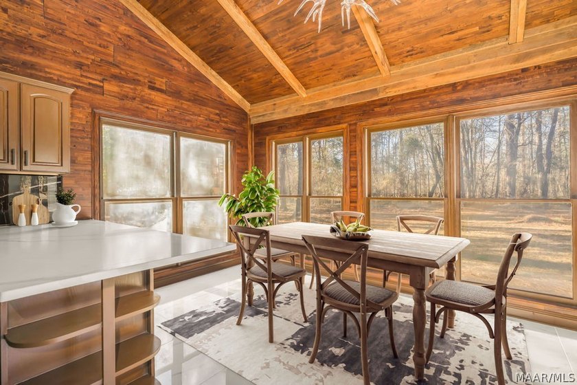Rarely does a property offer this much flexibility in one of - photo 12
