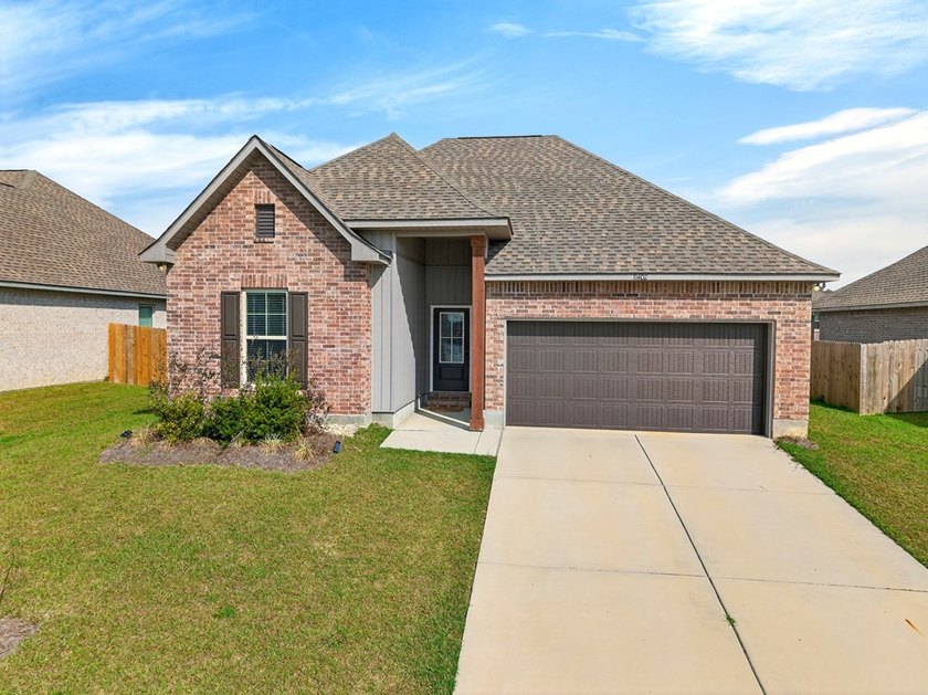 Why wait to build when your dream home is ready now? Even - photo 2