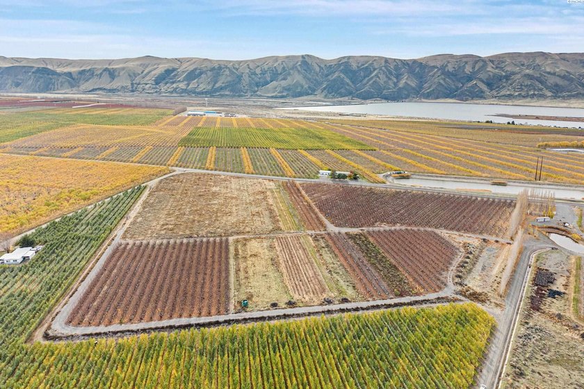 MLS# 289021 Rare opportunity to own 51.41 acres of highly - photo 3