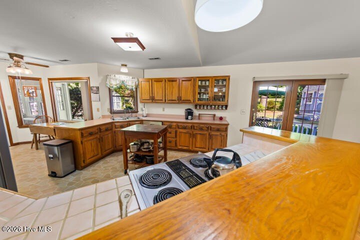 Lakeview and Golf Course frontage make this quality-built 3- - photo 45