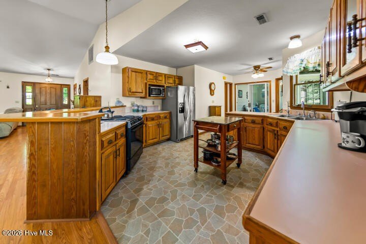 Lakeview and Golf Course frontage make this quality-built 3- - photo 47
