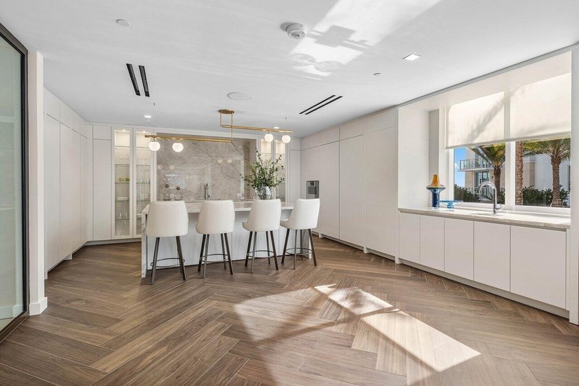 Discover the pinnacle of luxury living in the heart of downtown - photo 48