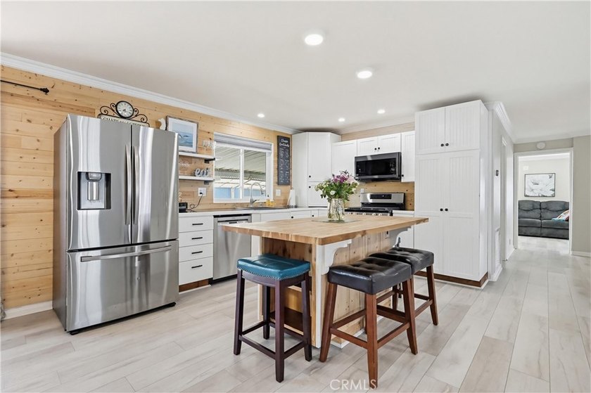 2275 W 25th 222 - photo 13