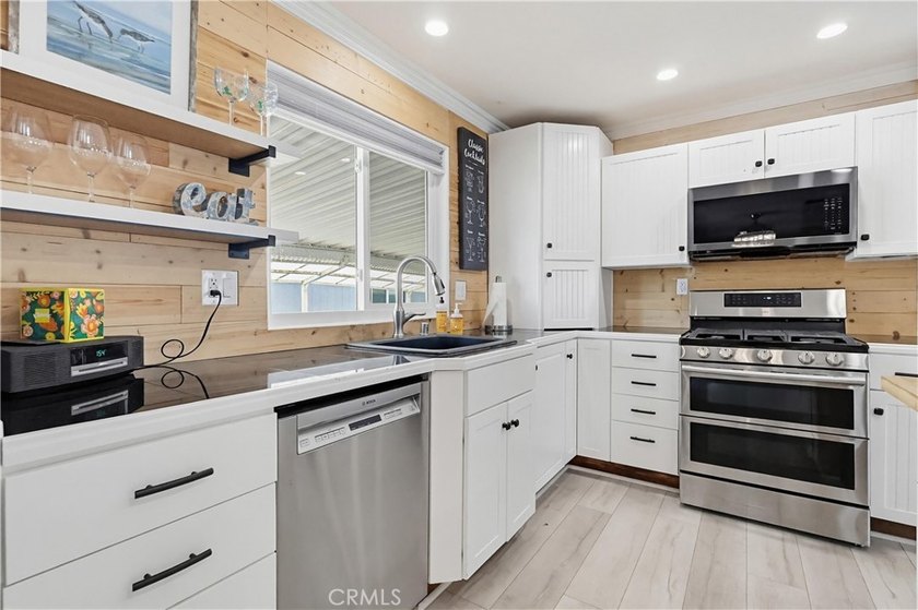 2275 W 25th 222 - photo 14
