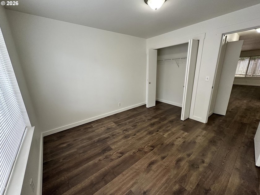 VA approved condo. Two bedroom one bath ground level condo with - photo 17