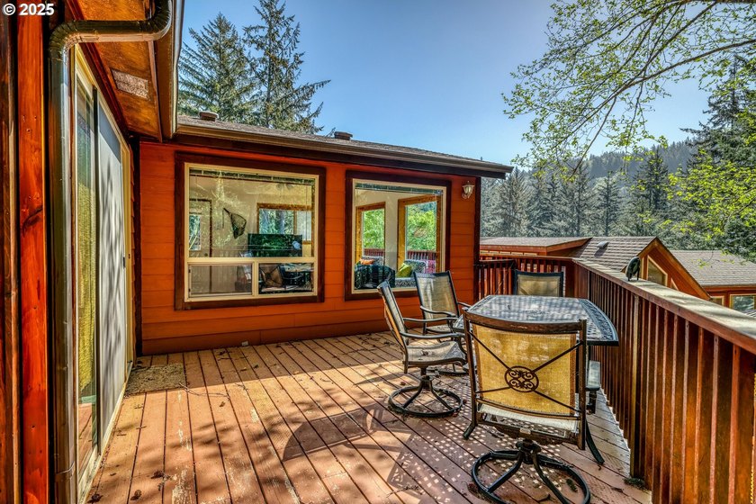 Turnkey coastal retreat in Whaleshead Beach Resort. Fully - photo 36