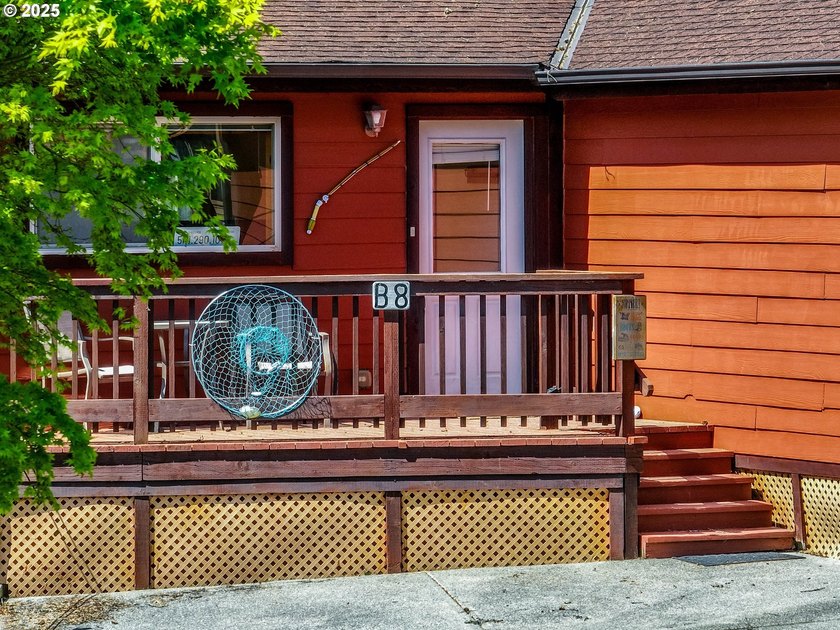 Turnkey coastal retreat in Whaleshead Beach Resort. Fully - photo 38
