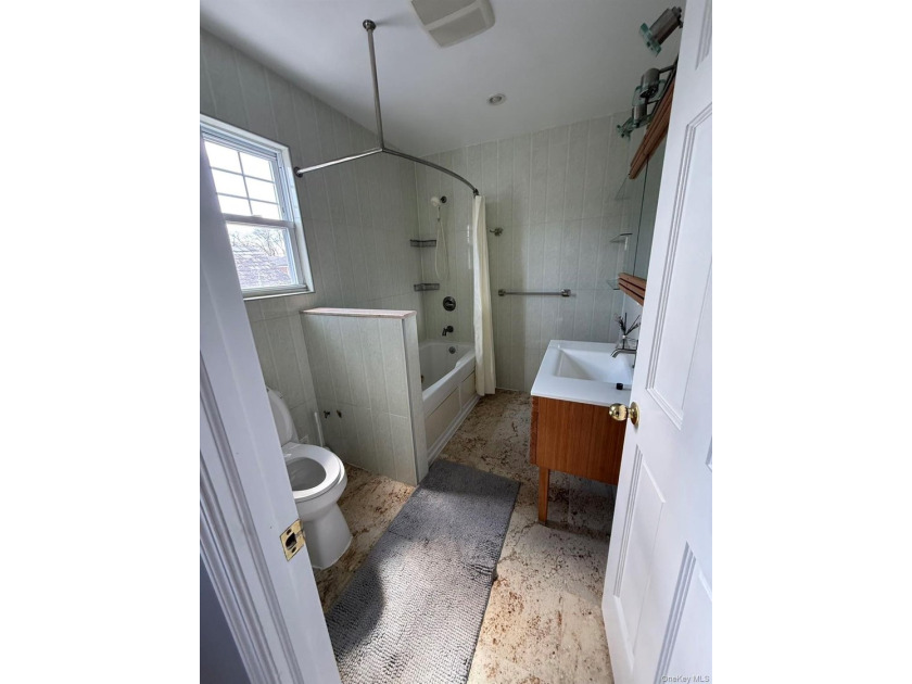 House for sale - photo 12