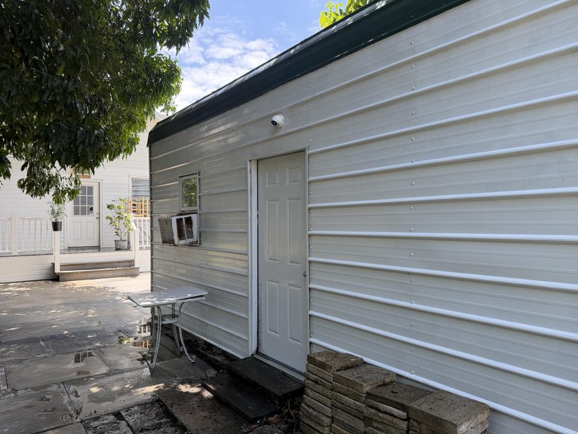 Come see this charming and nicely renovated single family home - photo 20