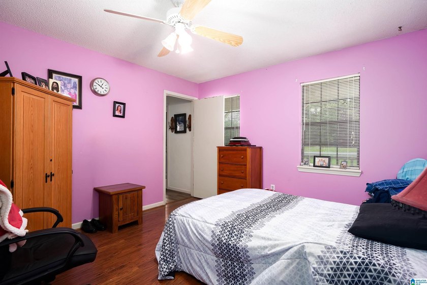 New Listing in Hueytown. This home is in a great location and - photo 21