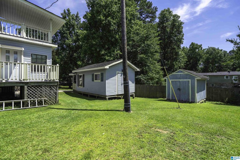 New Listing in Hueytown. This home is in a great location and - photo 28
