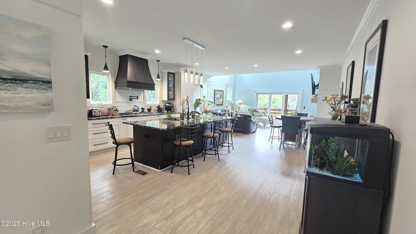 Private Waterfront Estate ! Must see to believe - photo 19
