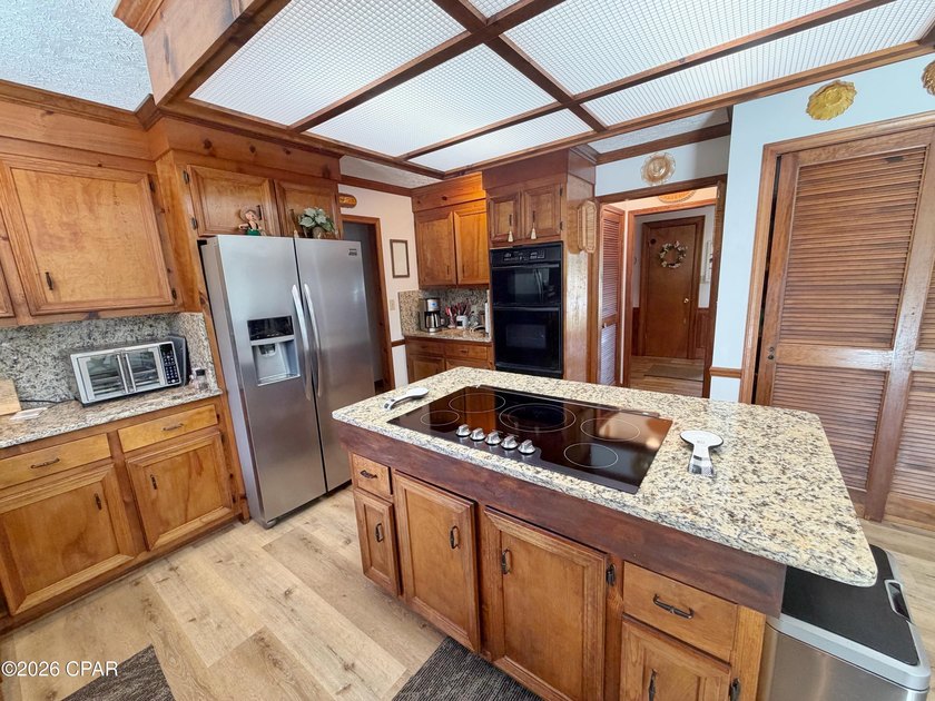 In the beautiful community of Indian Springs, this home is - photo 7