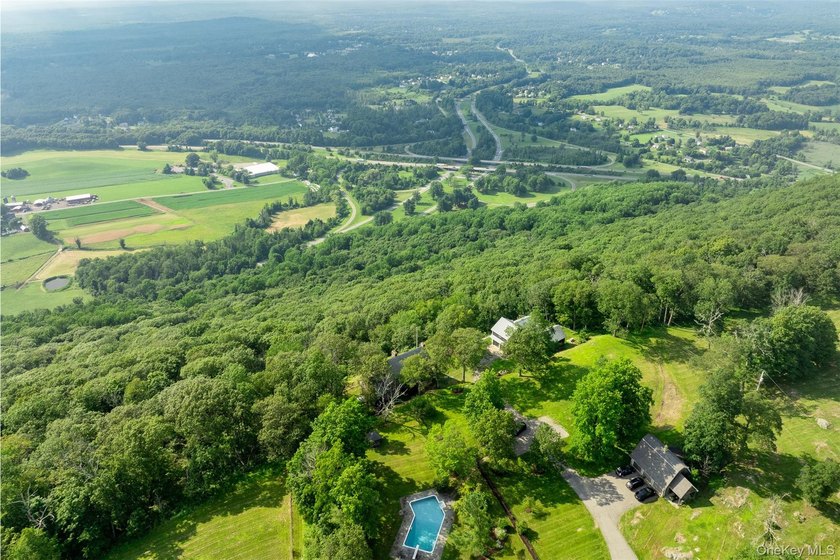 AO CTS Welcome to Cloud Walk Estate, a once-in-a-lifetime - photo 49