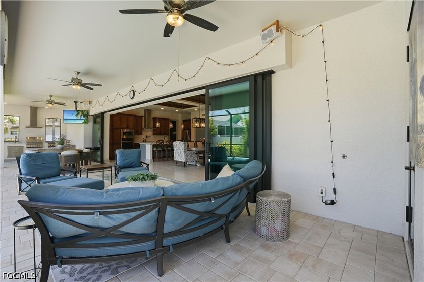 Rare Opportunity! Exceptional custom Aubuchon Home on an - photo 45