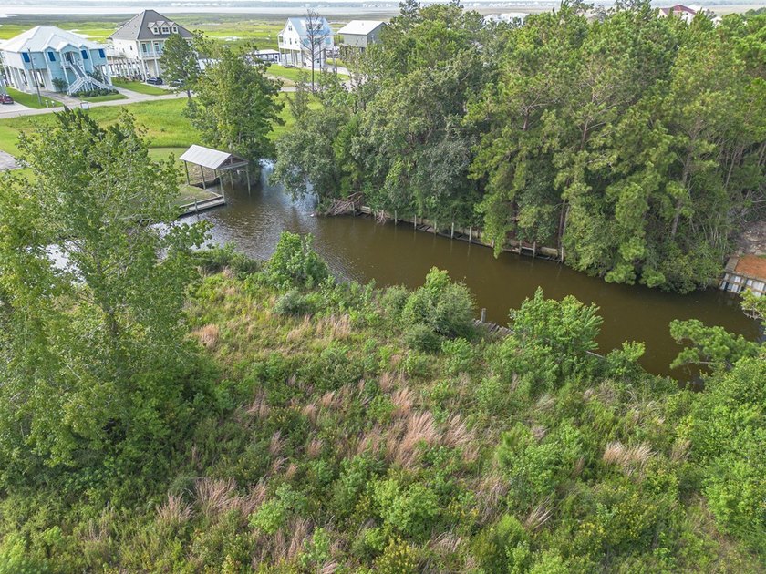 Come build the waterfront home you've always dreamed of on this - photo 7