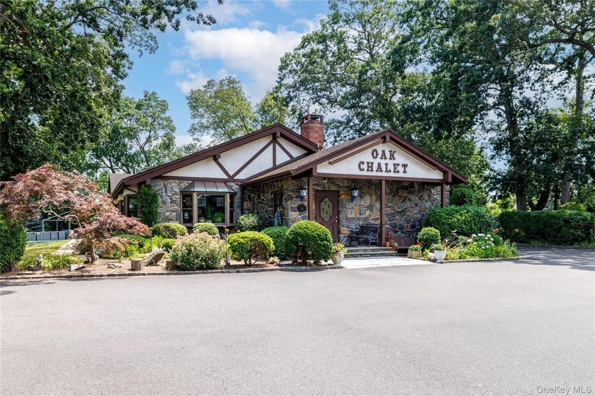 Nestled in the heart of Bellmore, New York, welcome to Oak - photo 4