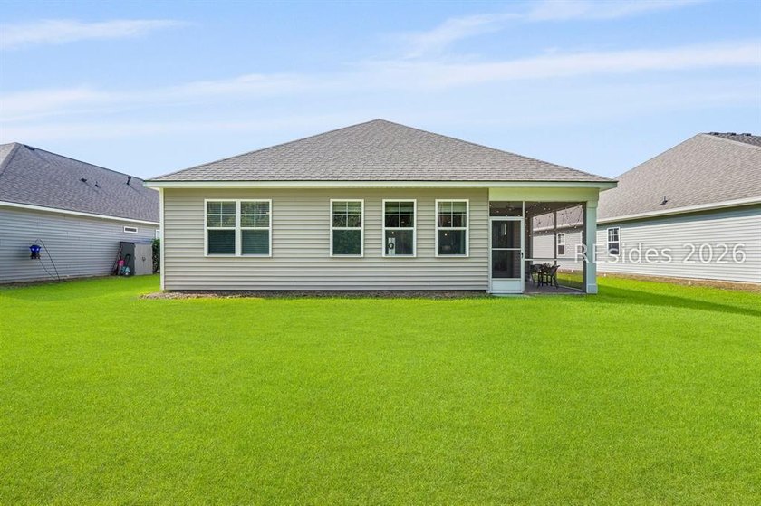Welcome home to this pristine gem in the gated Reserve section - photo 42