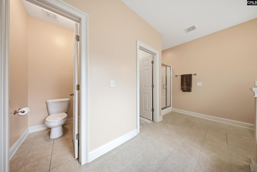 Welcome to one of Chapin's most sought-after lake communities! - photo 46