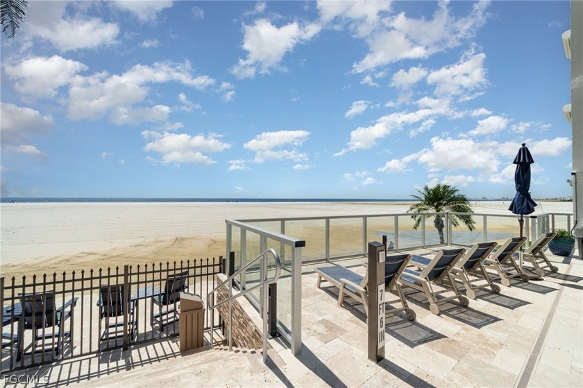Elevated coastal living awaits from this 11th-floor luxury - photo 11
