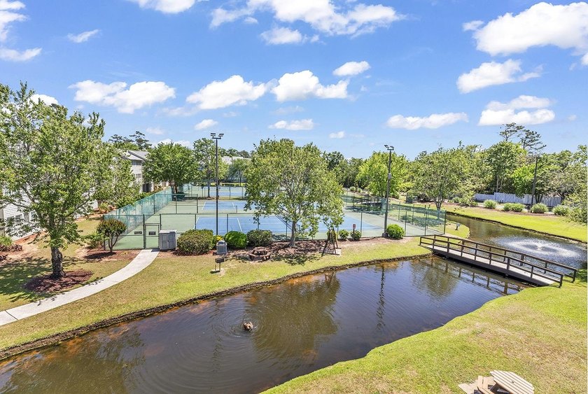 Welcome to Myrtle Beach Resort! This 2 bedroom 2 bath top floor - photo 22