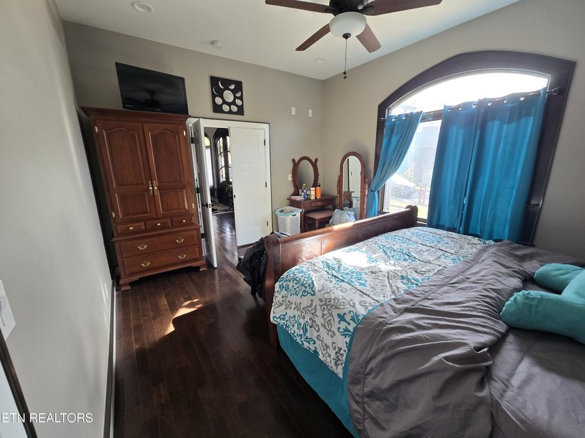 Why build when this stunning custom home already has everything - photo 22