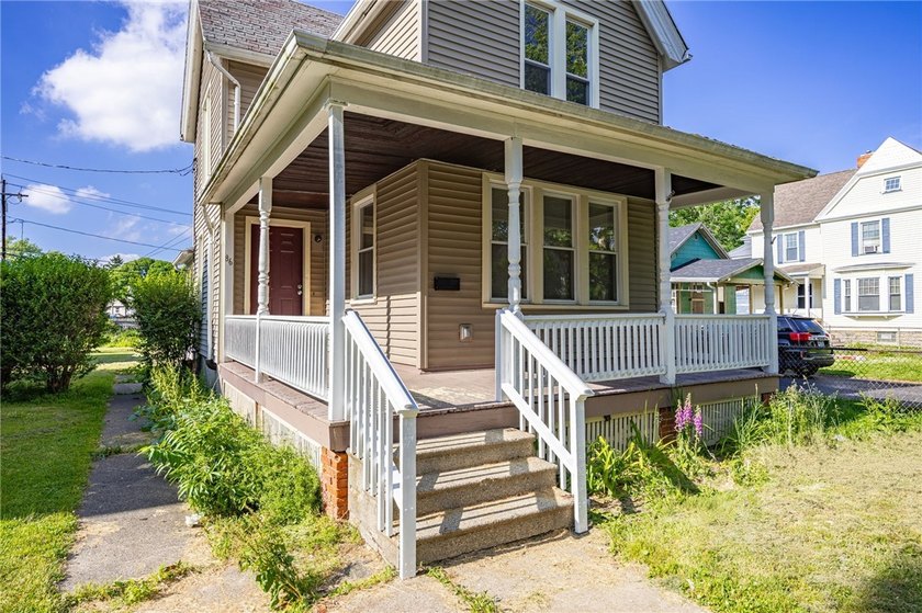 Another Rockin' Rochester Property! Welcome to 86 Grand Avenue! - photo 3