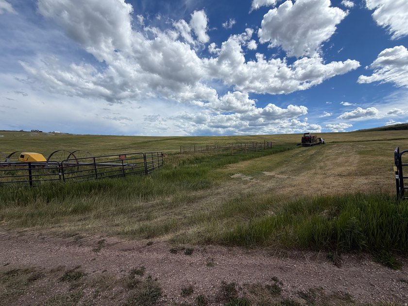 160 sprawling acres of high yielding irrigated farm ground near - photo 20