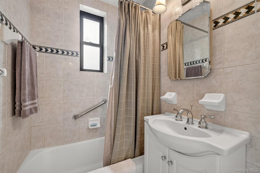 Unmatched value in the Bronx! Don't miss this chance to own an - photo 18