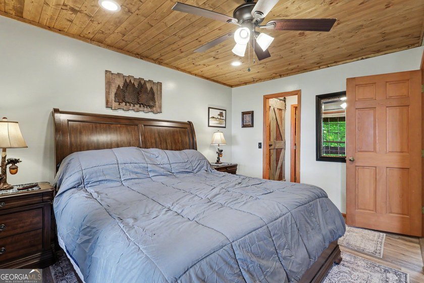 The Ultimate High-Elevation Retreat: Perched high above the - photo 42