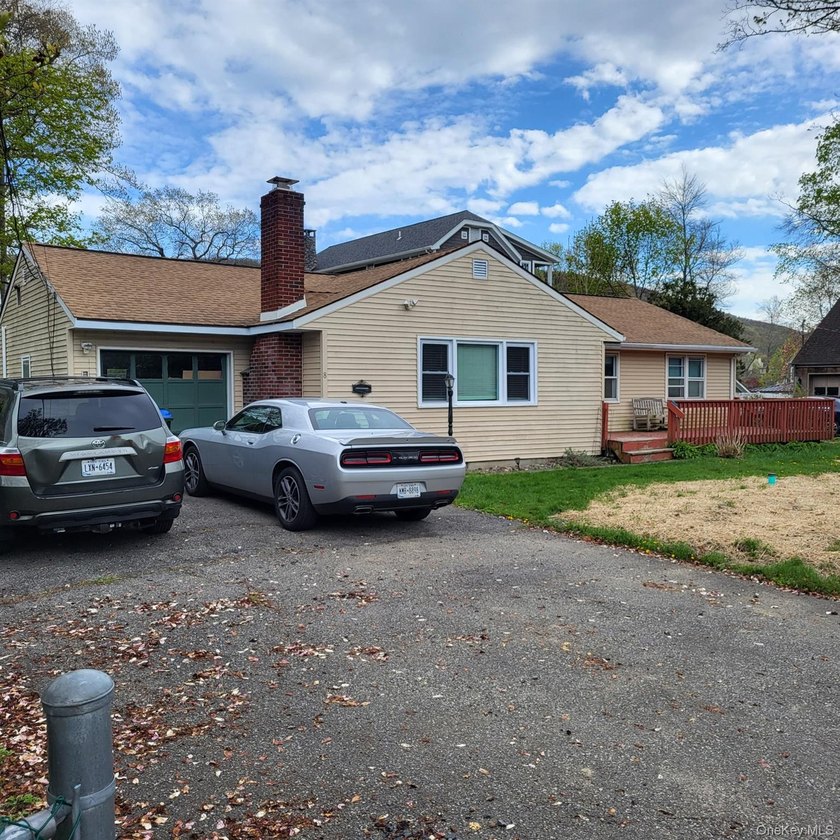 GREAT OPPORTUNITY TO OWN A HOME IN THE VILLAGE OF GREENWOOD LAKE - photo 3