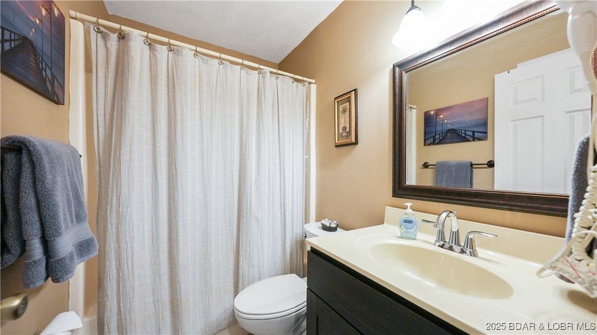 Your year-round Lake escape is ready and waiting. This fully - photo 17