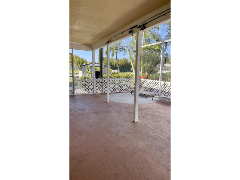 Roof 2019, A/C 2023 Well-maintained home is located in a - photo 36