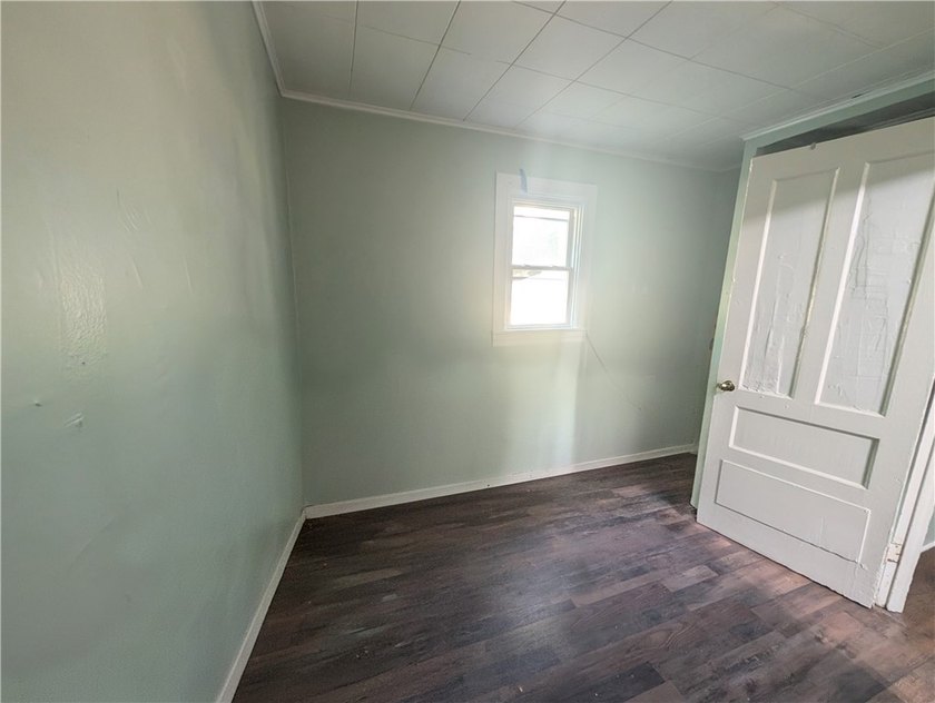 Another Rockin' Rochester Property! This beautifully updated - photo 18