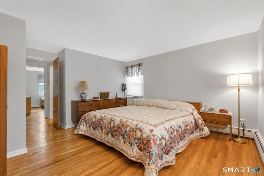 Excellent opportunity to own a well-maintained two-family home - photo 8