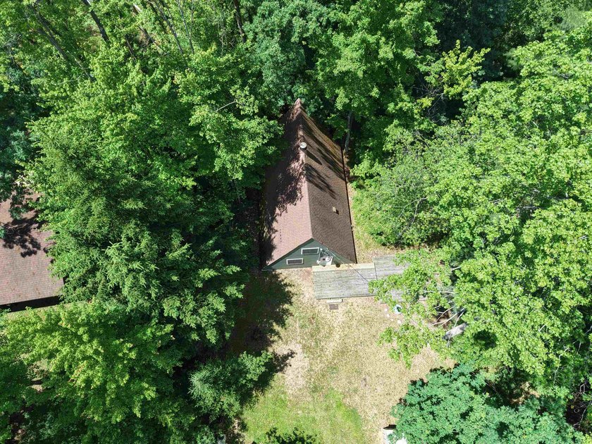 A-Frame - 3 seasons, 2 bedroom home on quiet, private Lake - photo 31
