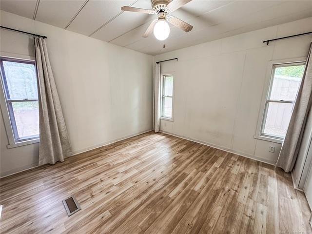 HERE'S THE RUSTIC LAKE HOUSE YOU'VE BEEN WAITNG FOR!!! Discover - photo 15