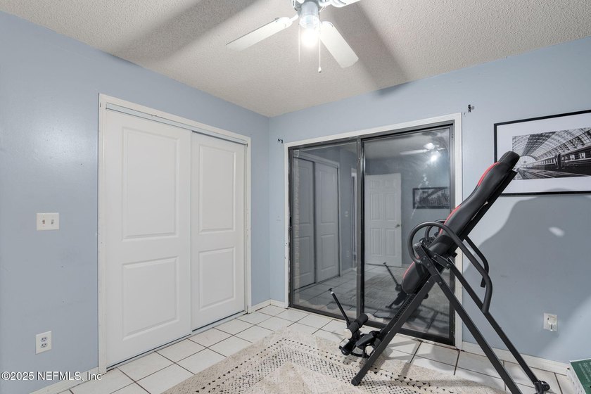 4BR 2BA 2455 SF, All Brick ,2 car garage in desirable Chimney - photo 30