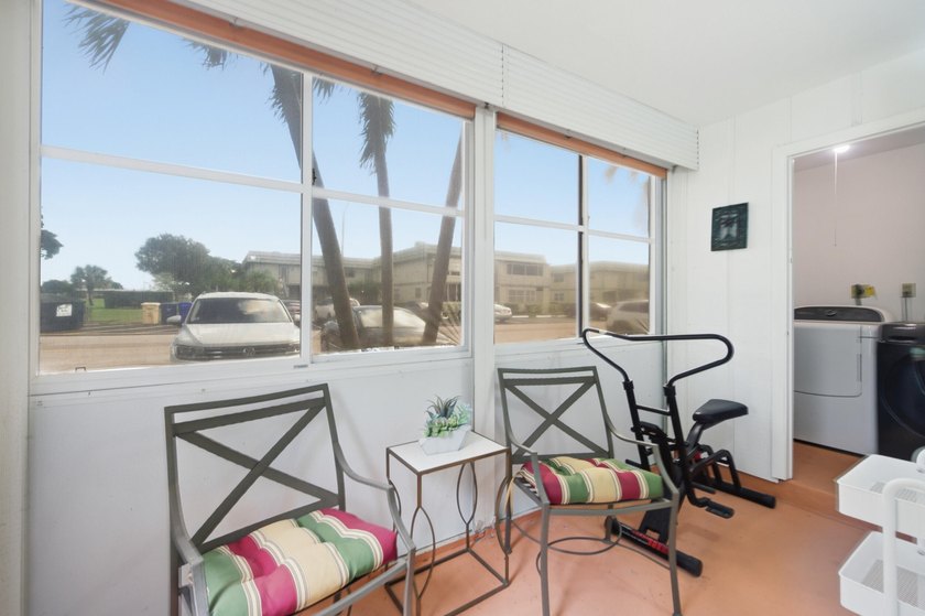 Welcome to 433 Flanders J in the highly desirable Kings Point - photo 29