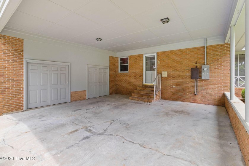Tucked quietly away from the road at 312 N Mitchell Ford Rd in - photo 9